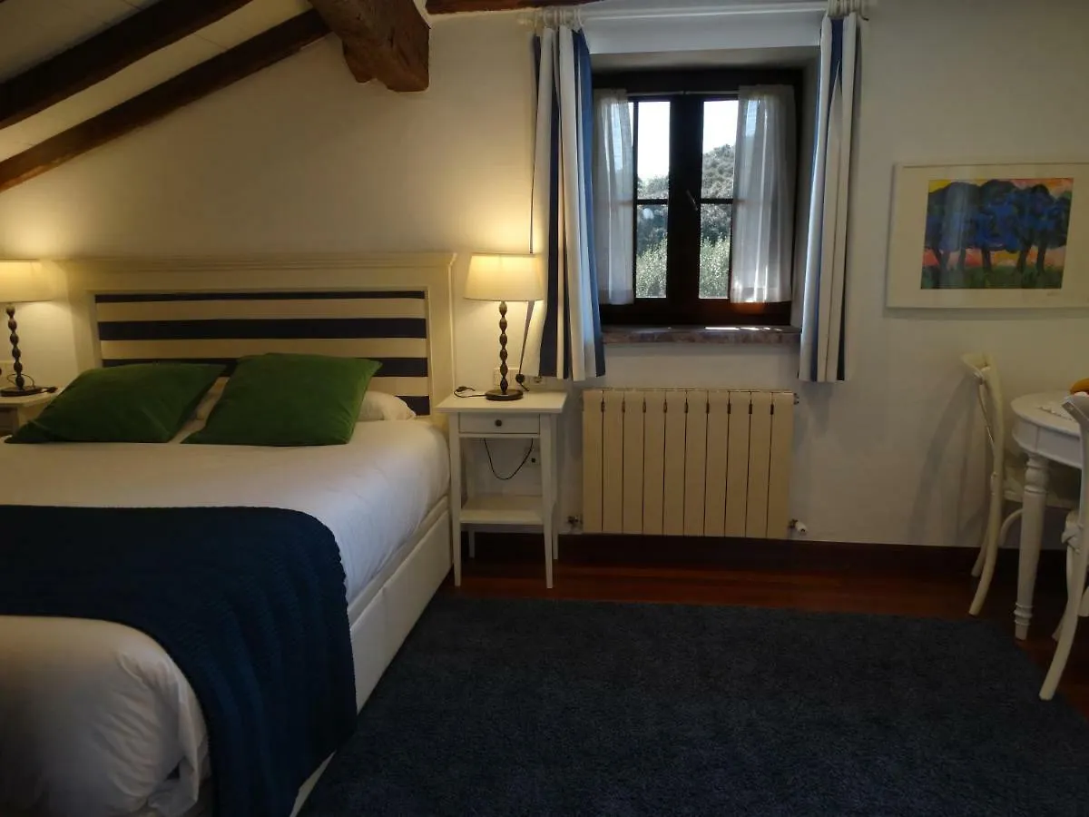Landarte Bed & Breakfast Zumaia