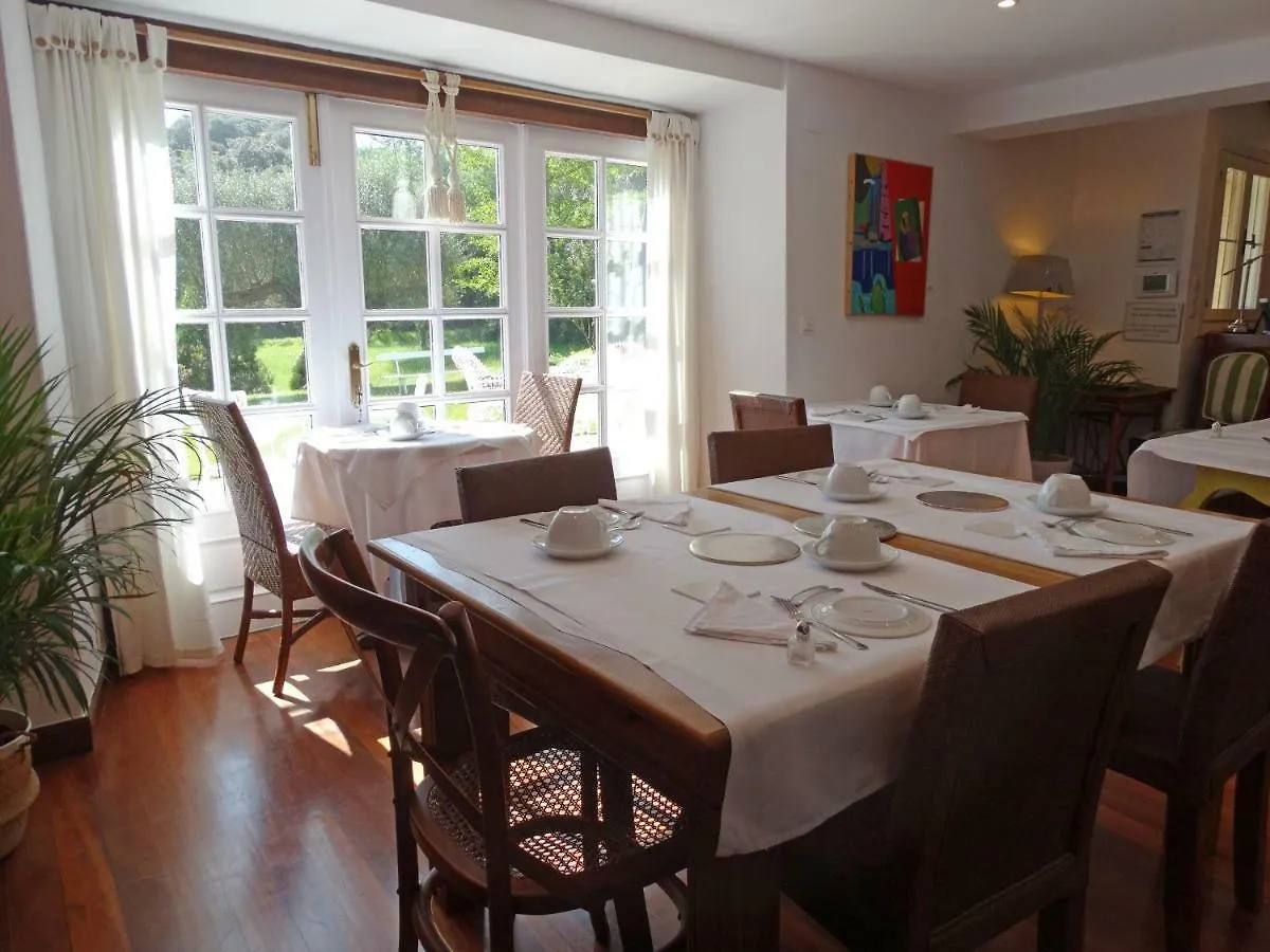 Landarte Bed & Breakfast Zumaia