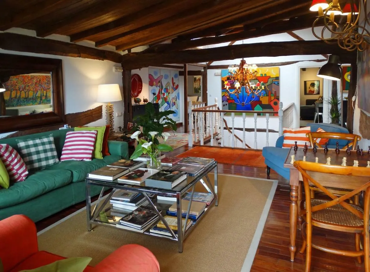 Landarte Bed & Breakfast Zumaia 3*,